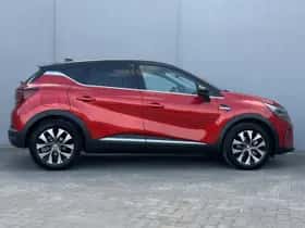Renault Captur (2023) thumbnail 17