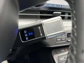 Hyundai Kona Electric (2025) thumbnail 25