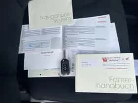 Honda CR-V (2016) thumbnail 5