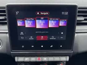 Renault Captur (2023) thumbnail 8