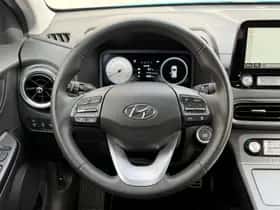 Hyundai Kona (2023) thumbnail 15