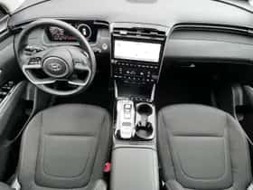 Hyundai Tucson (2022) thumbnail 2