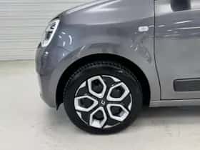 Renault Twingo (2022) thumbnail 16
