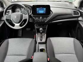 Suzuki S-Cross (2023) thumbnail 2