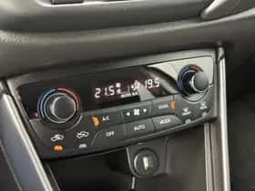 Suzuki S-Cross (2023) thumbnail 26