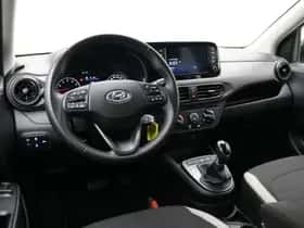 Hyundai i10 (2021) thumbnail 9