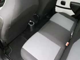 Renault Twingo (2015) thumbnail 22