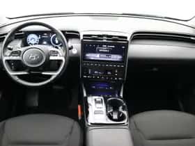Hyundai Tucson (2022) thumbnail 2