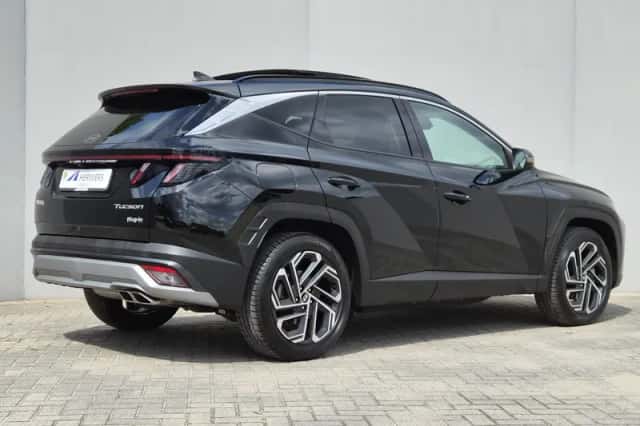 Hyundai Tucson (2024) thumbnail 3