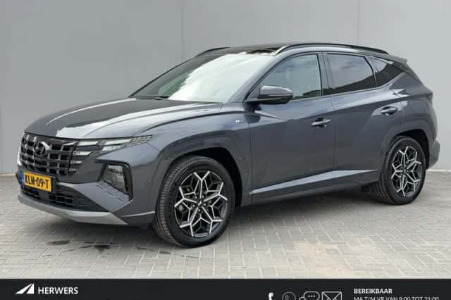 Hyundai Tucson (2022) thumbnail 1