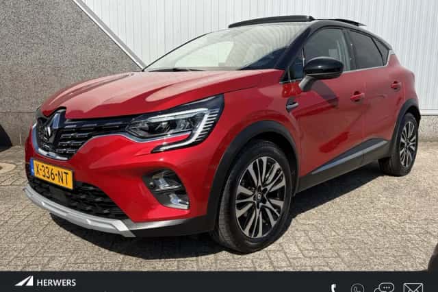 Renault Captur (2023) thumbnail 1