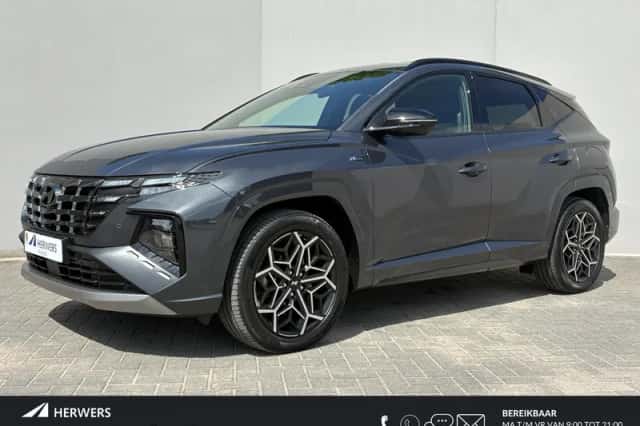 Hyundai Tucson (2022) thumbnail 1