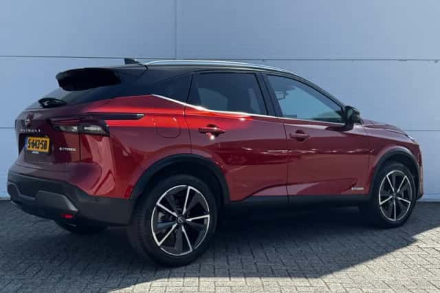 Nissan Qashqai (2023) thumbnail 3