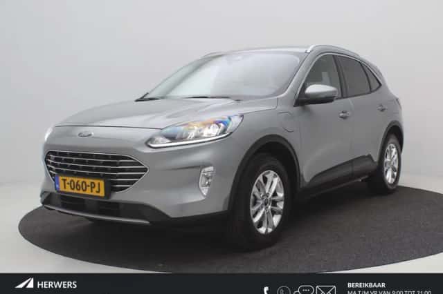 Ford Kuga (2023) thumbnail 1