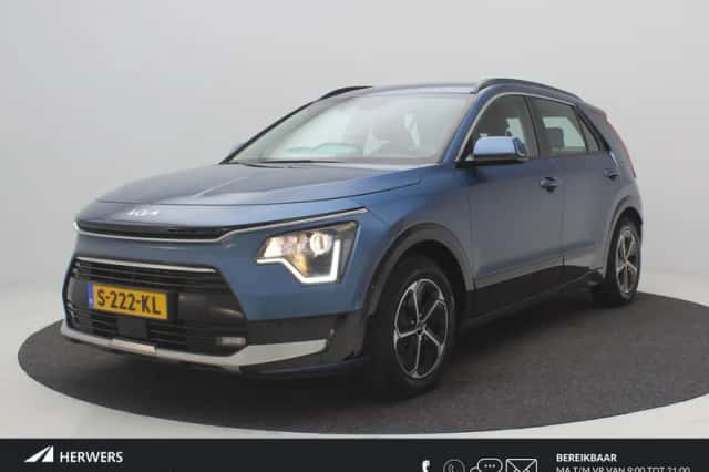 Kia Niro (2023) thumbnail 1