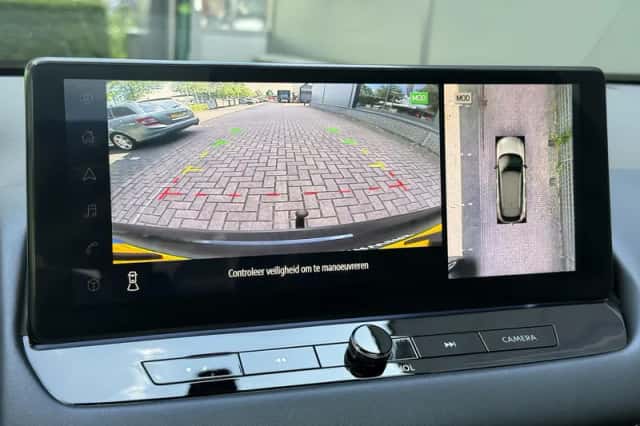 Nissan Qashqai (2023) thumbnail 5
