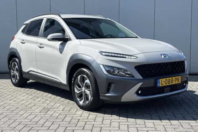 Hyundai Kona (2021) thumbnail 5