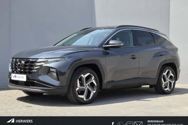 Hyundai Tucson (2022) thumbnail 1