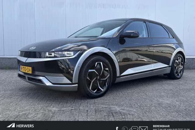 Hyundai Ioniq 5 (2022) thumbnail 1