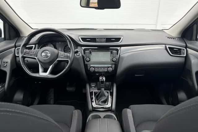 Nissan Qashqai (2019) thumbnail 2