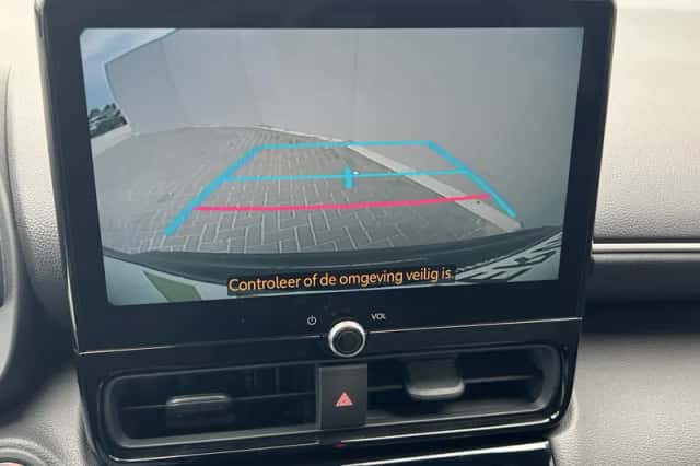 Toyota Yaris Cross (2025) thumbnail 5