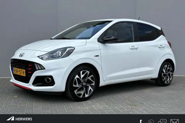 Hyundai i10 (2021) thumbnail 1