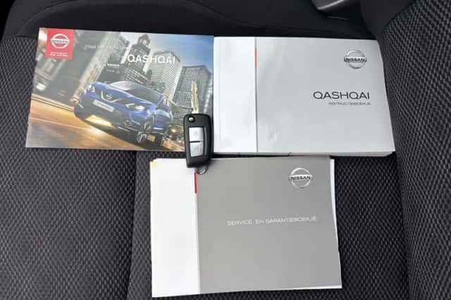 Nissan Qashqai (2017) thumbnail 5