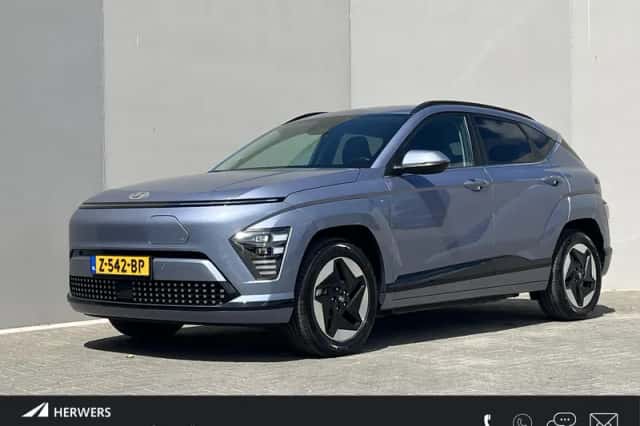 Hyundai Kona (2024) thumbnail 1