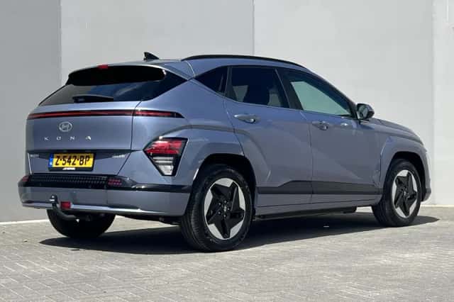 Hyundai Kona Electric (2024) thumbnail 3
