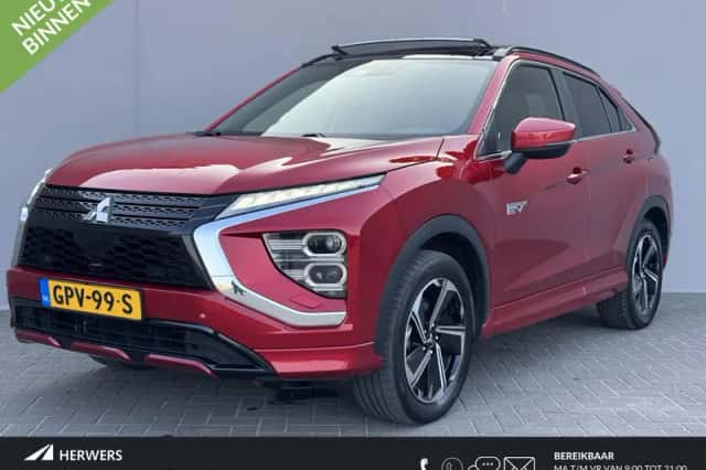 Mitsubishi Eclipse Cross (2022) thumbnail 1