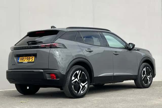 Peugeot e-2008 (2025) thumbnail 3