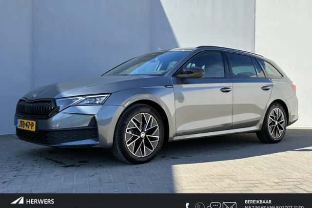 Škoda Octavia (2024) thumbnail 1