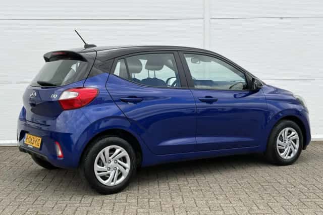 Hyundai i10 (2022) thumbnail 3