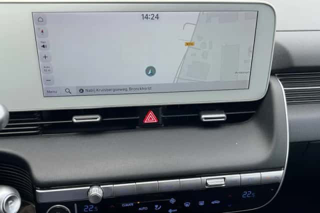Hyundai Ioniq 5 (2022) thumbnail 5