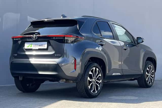 Toyota Yaris Cross (2025) thumbnail 3