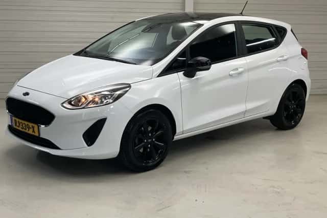Ford Fiesta (2017) thumbnail 4