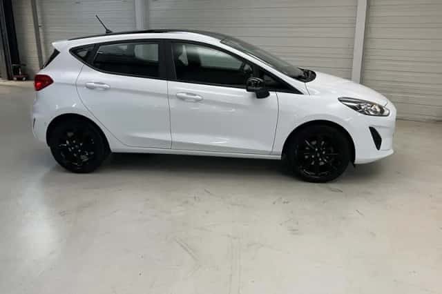 Ford Fiesta (2017) thumbnail 6