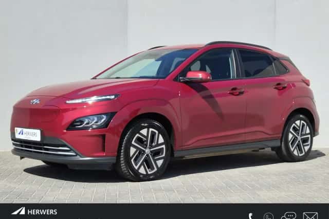 Hyundai Kona (2023) thumbnail 1
