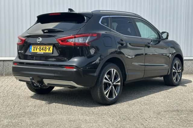 Nissan Qashqai (2019) thumbnail 3