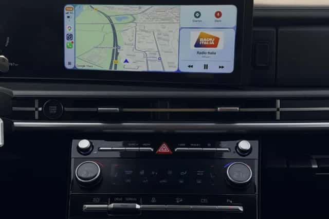 Hyundai Santa Fe (2025) thumbnail 4