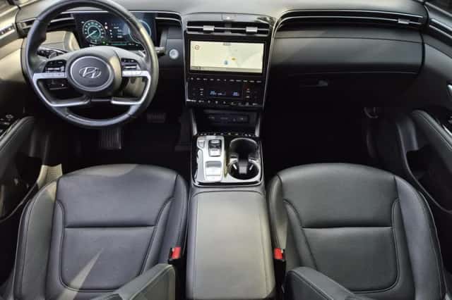 Hyundai Tucson (2023) thumbnail 2