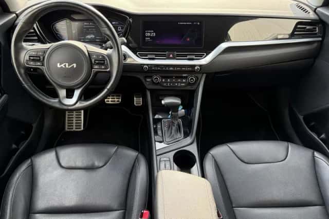 Kia Niro (2021) thumbnail 2