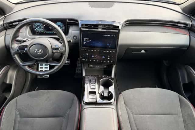 Hyundai Tucson (2022) thumbnail 2