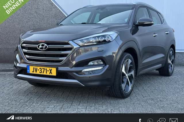 Hyundai Tucson (2016) thumbnail 1
