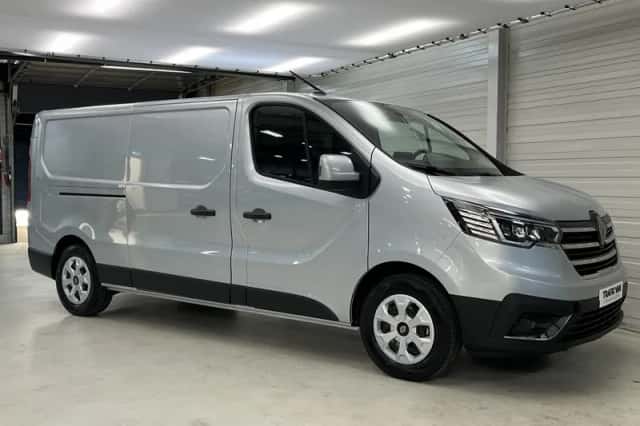 Renault Trafic (2025) thumbnail 11