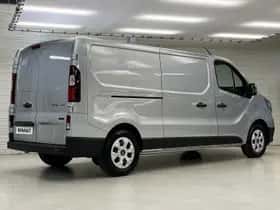 Renault Trafic (2025) thumbnail 3