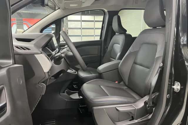Nissan Townstar (2025) thumbnail 5