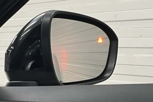 Nissan Juke (2025) thumbnail 32