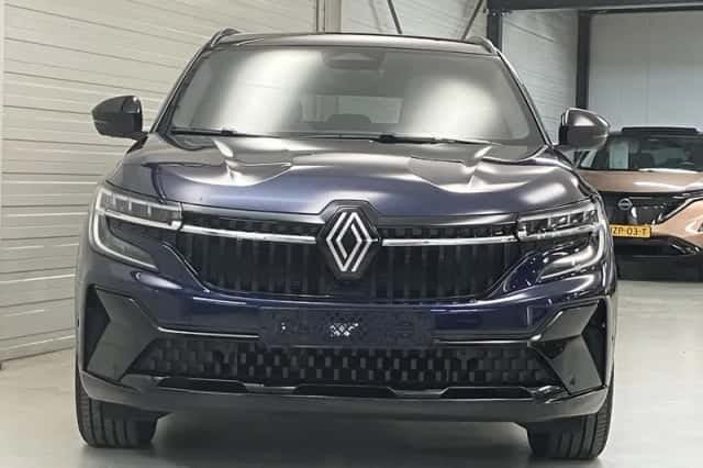 Renault Espace (2023) thumbnail 11
