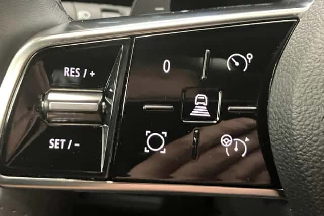 Renault Espace (2023) thumbnail 32